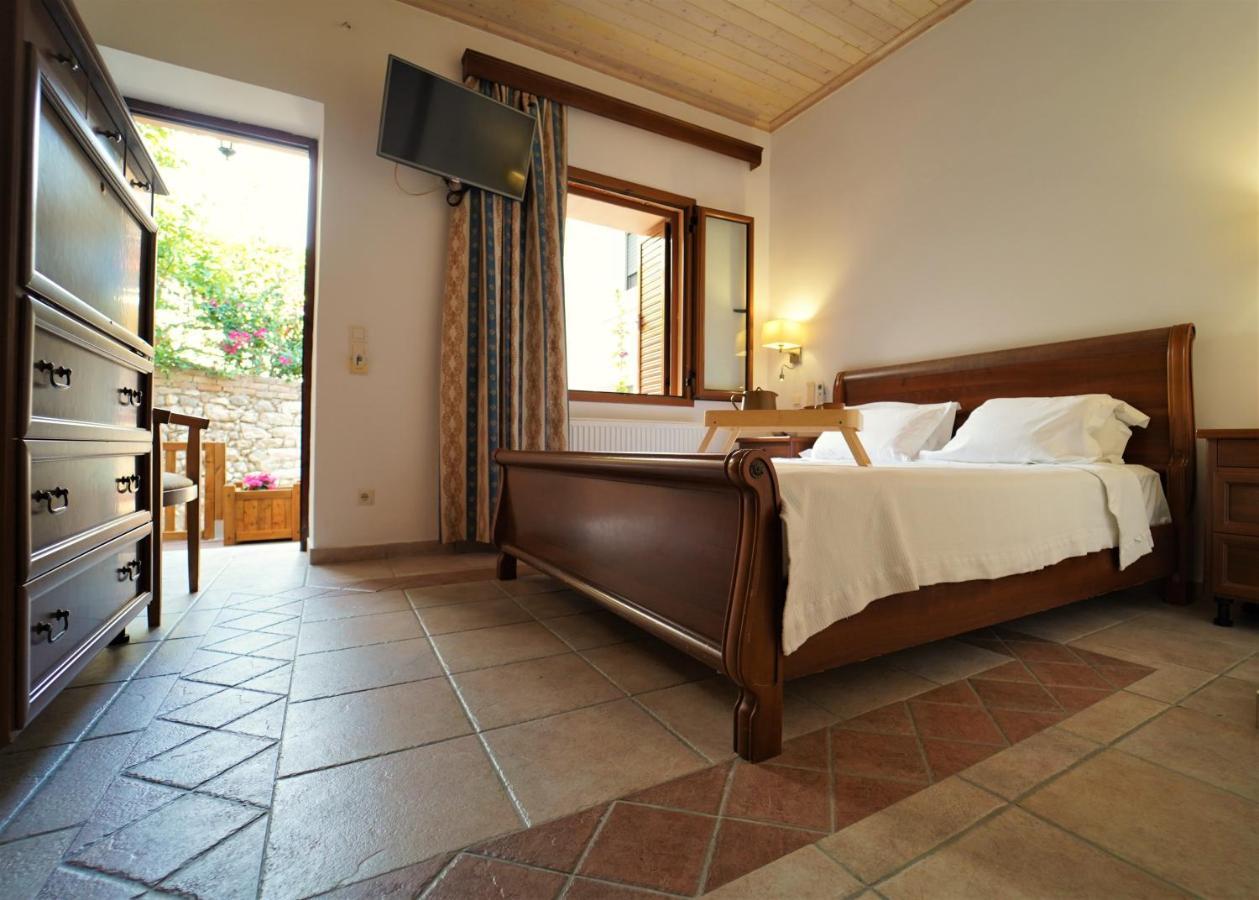 Hotel Tourist Parga Exterior photo